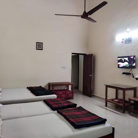 Prashanth Family Homestay Madikeri Esterno foto