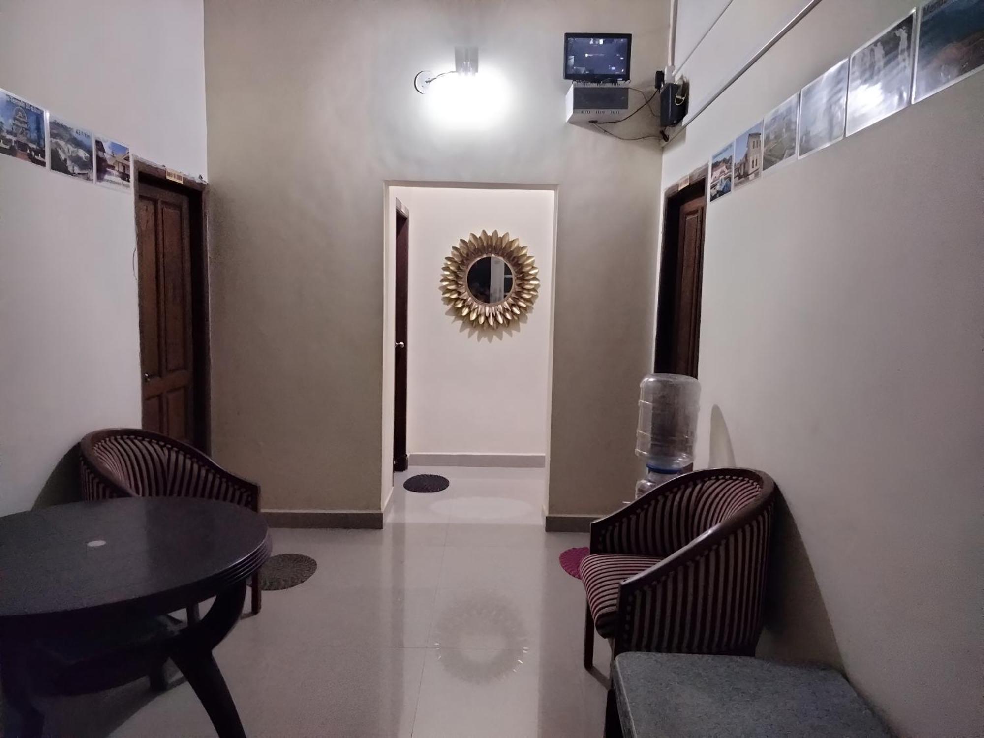 Prashanth Family Homestay Madikeri Esterno foto