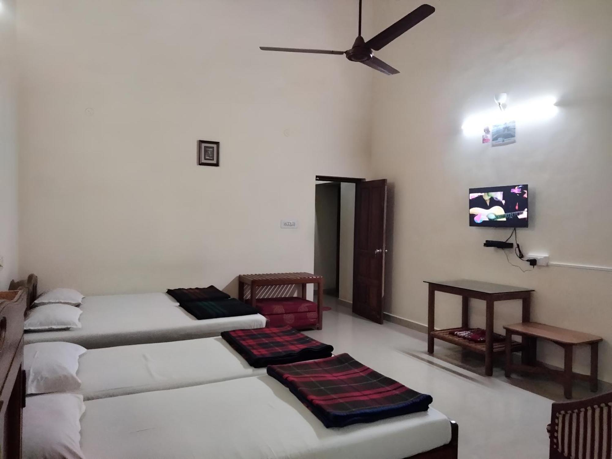 Prashanth Family Homestay Madikeri Esterno foto