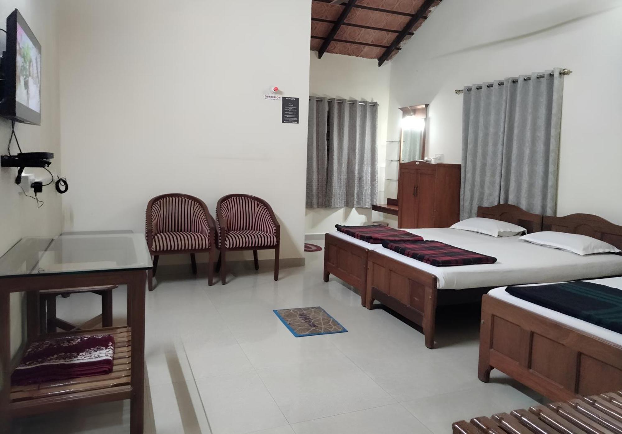 Prashanth Family Homestay Madikeri Esterno foto
