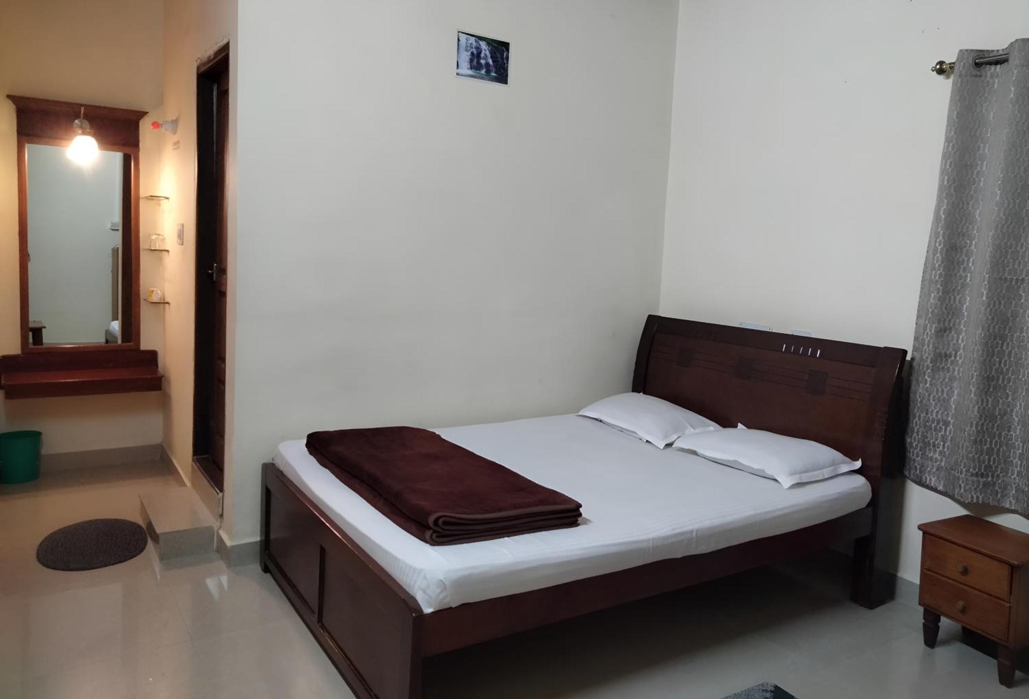 Prashanth Family Homestay Madikeri Esterno foto